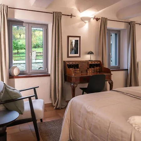 Nocleg ze śniadaniem La- Bellavista 3*