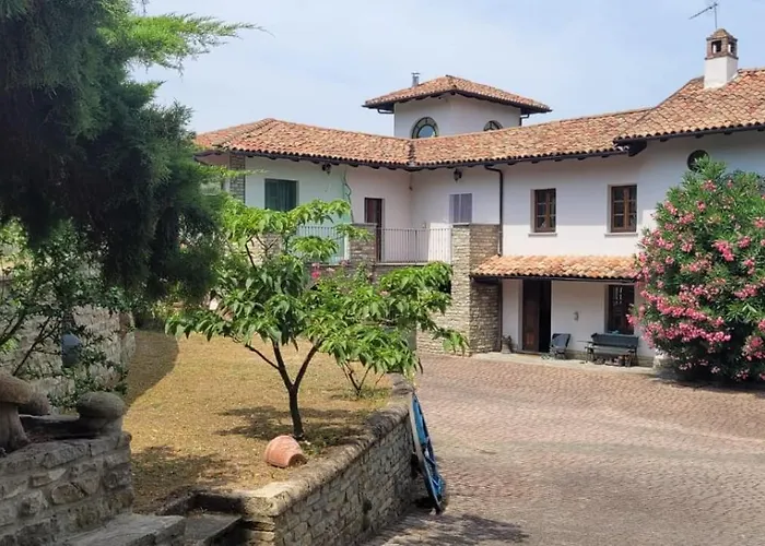 La- Bellavista 3* سانتو ستيفانو بيلبو